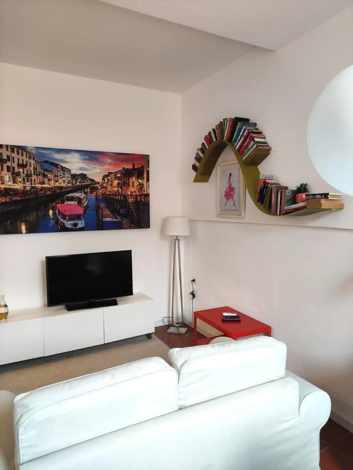 Bilocale Santagostino Apartment Milano Ngoại thất bức ảnh